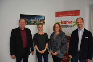 Bild v.l.n.r.: Bernd Herbst/ Vorstand Vertrieb - Anton Fischer Fleischwaren AG, Anja Schrüfer/ Oberfranken Offensiv e.V., Frau Dr. Ellen Steffi Widera/ Geschäftsführerin Oberfranken Offensiv e.V. und Marcus Fischer/ Vorstand - Anton Fischer Fleischwaren AG.