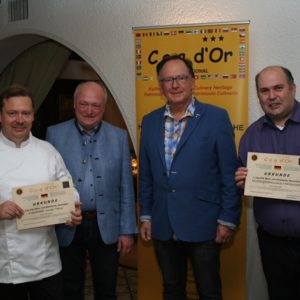 1. Coq d’Or Wein- und Käsemarkt
