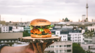 Der vegane Beyond Burger von Scandic.
