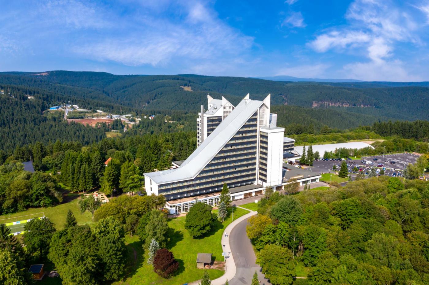 Panorama Hotel Oberhof feiert 50-jähriges Jubiläum