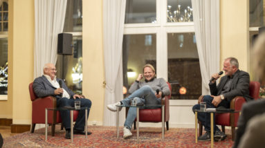 Fernsehkoch Björn Freitag begeisterte mehr als 100 Zuschauer beim "Talk" in der Concordia