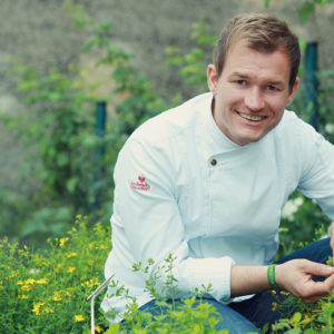 Toques d’Or Chef Simon Tress