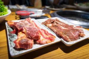 regionale Herkunft Im Restaurant: Bundesbürger schätzen Tierwohl und Regionalität Jeder Zweite setzt sich mit der Herkunft der Lebensmittel auseinander
